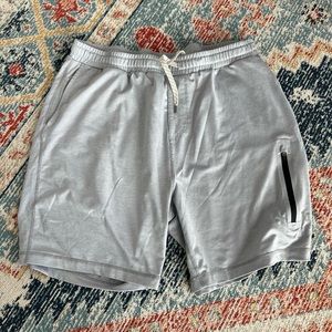 Vuori Platinum Heather Sunday Performance Shorts